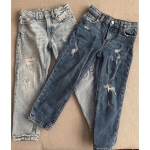 PAIR OF ZARA JEANS